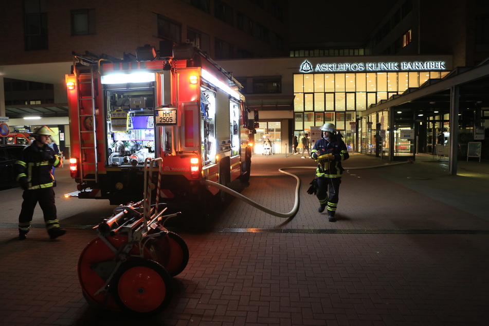 Die Feuerwehr konnte den Brand im AK Barmbek schnell löschen.