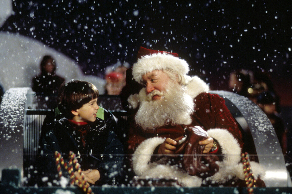 Tim Allen must spread holiday cheer as the new Saint Nick in the 1994 classic, The Santa Clause.