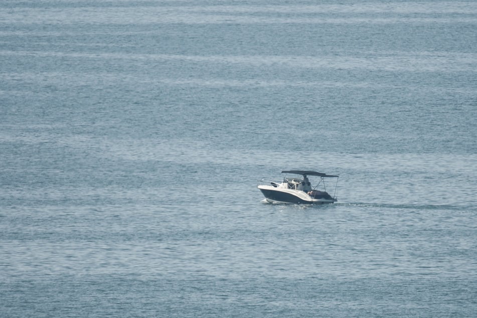 Mit einer Fläche von 536 Quadratkilometern ist der Bodensee nicht nur Deutschlands größtes Gewässer, sondern auch ein beliebtes Ausflugsziel für Wassersport-Begeisterte.