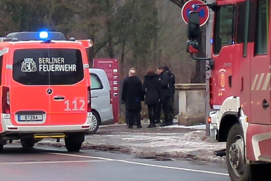 Einsatzkräfte aus Berlin und Brandenburg waren vor Ort.