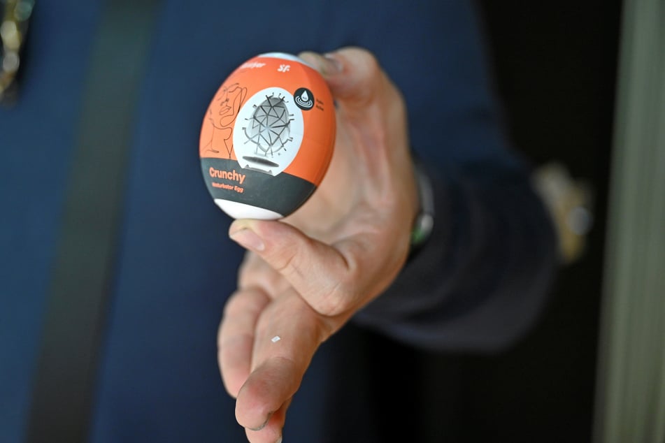 Das Masturbations-Ei ist eine echte Kuriosität und ein Verkaufsschlager.