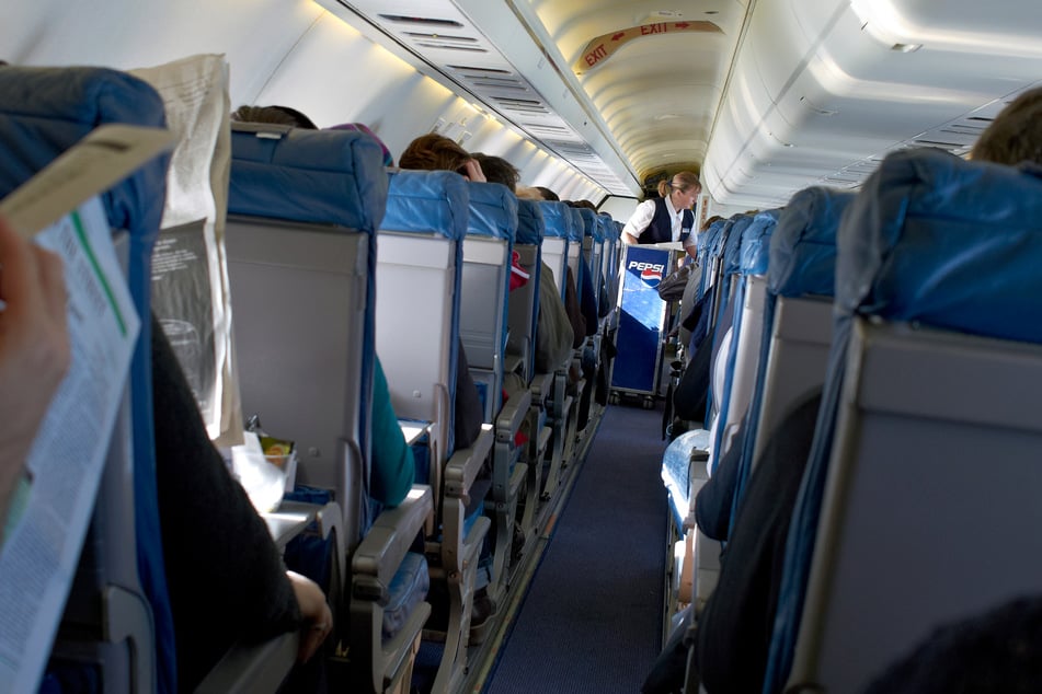 Ekel-Vorwürfe gegen Fluggesellschaft: Passagiere sitzen stundenlang in Urin!