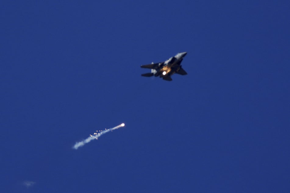 Die israelische Luftwaffe hat erneut die Infrastruktur der iranischen Führung ins Visier genommen. (Archivbild)