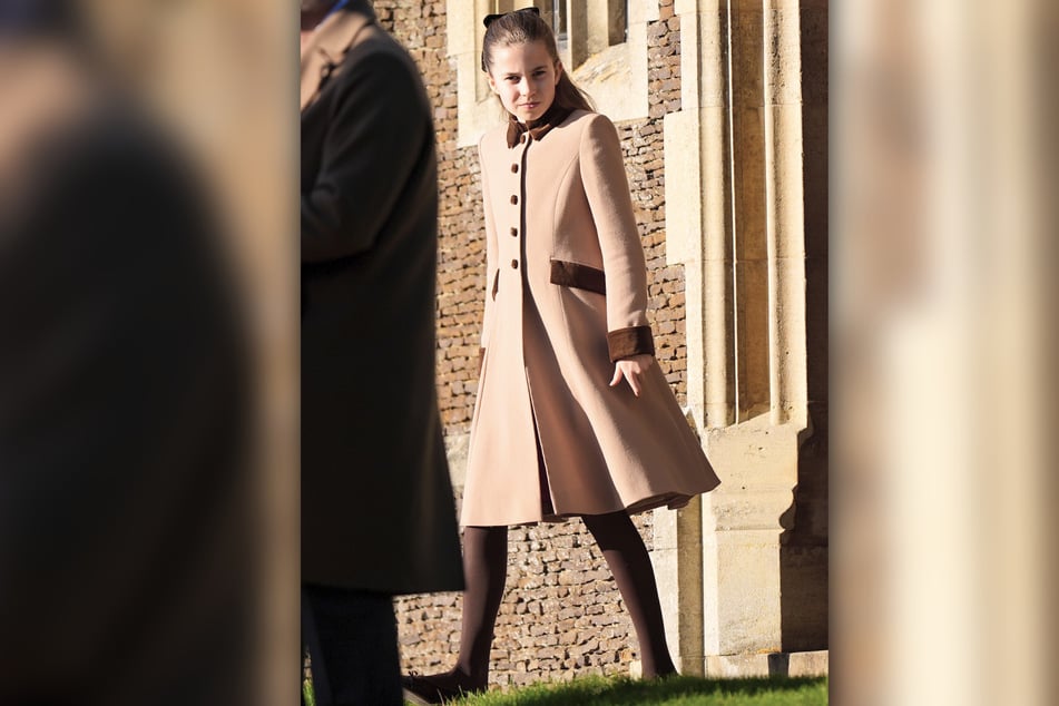 Prinzessin Charlottes Outfit erinnerte an einen Mantel, den bereits ihre Mutter vor fast 15 Jahren getragen hatte.