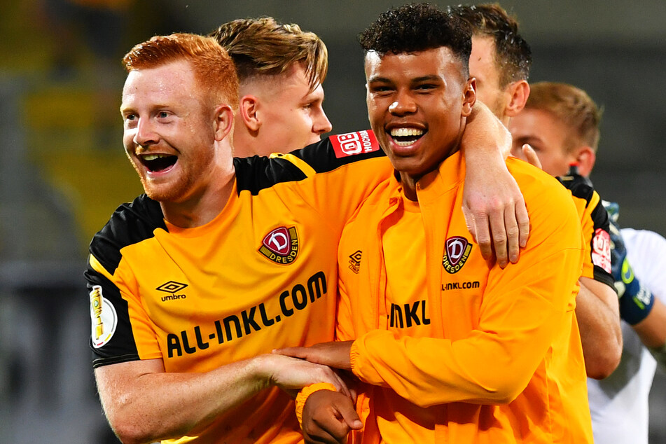 Große Freude: Ransford Königsdörffer (19, r.) darf sich Anfang September bei der deutschen U21-Nationalelf beweisen.