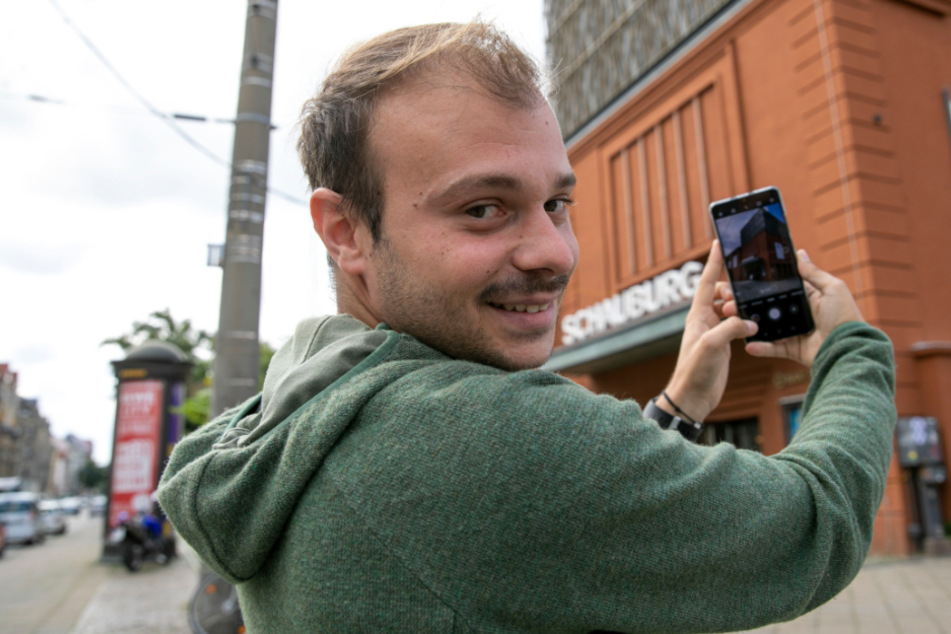 Sergio Fernandez (29) hat sein Herz an die Dresdner Neustadt verloren. Mit einem Fotoblog auf Instagram teilt er seine Begeisterung mit der ganzen Welt.