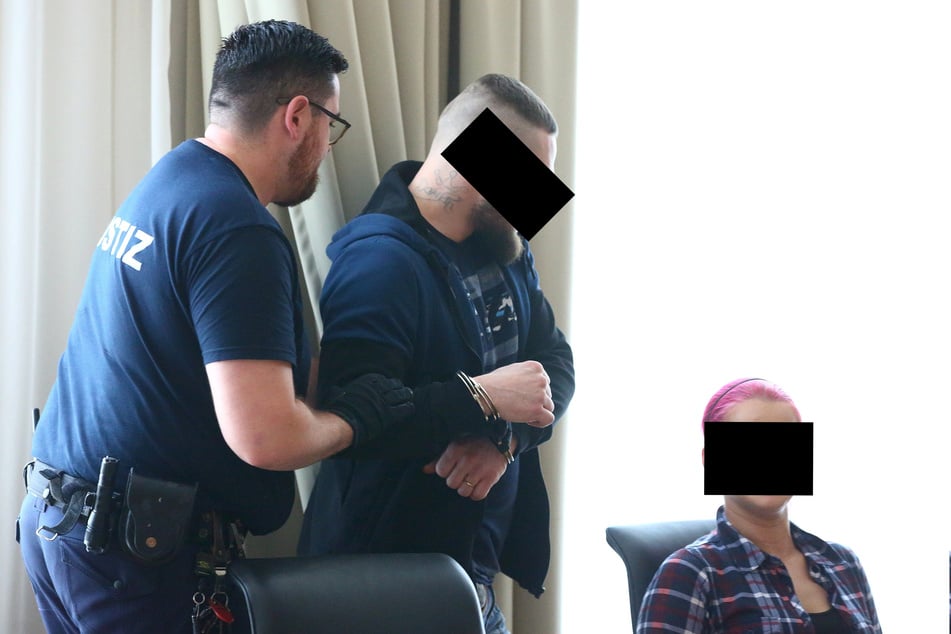 Gemeinsam mit ihrem damaligen Freund Mike K. (37) soll das Pärchen laut Anklage versucht haben, in einen Keller einzubrechen.