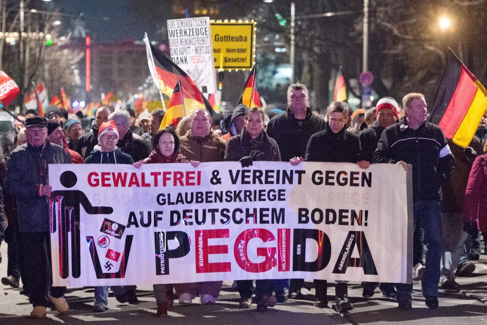 Lange Zeit prägten auch "Montagsdemonstrationen" von Pegida das Stadtbild.