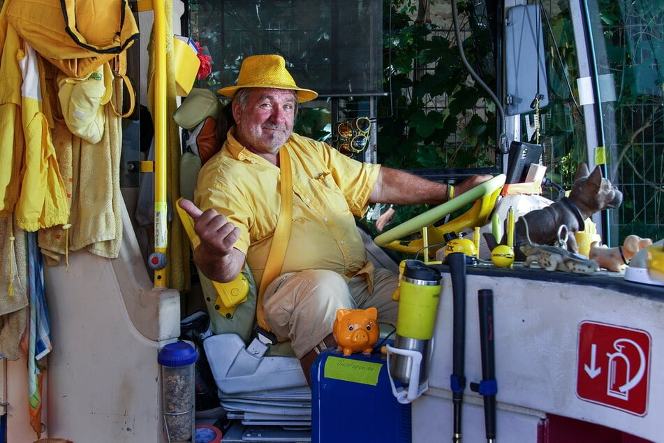 Mirko Schaal (60) lebt jetzt in einem Bus.