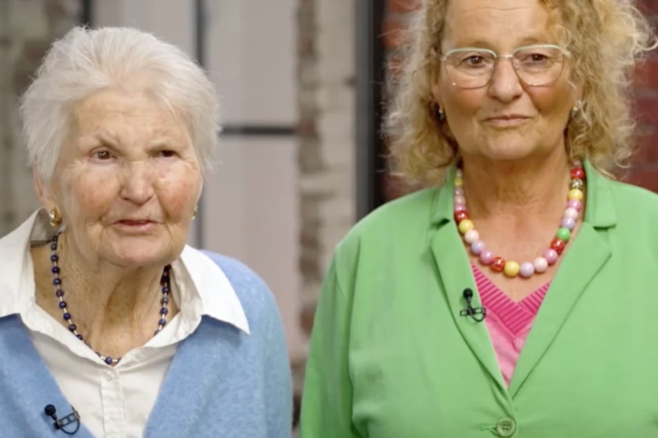Mehr als 150 Euro sind die Händler nicht bereit für die mit Erinnerungen gespickte Rarität zu bezahlen. Sie schicken Brigitte und ihre Tochter wieder nach Hause.