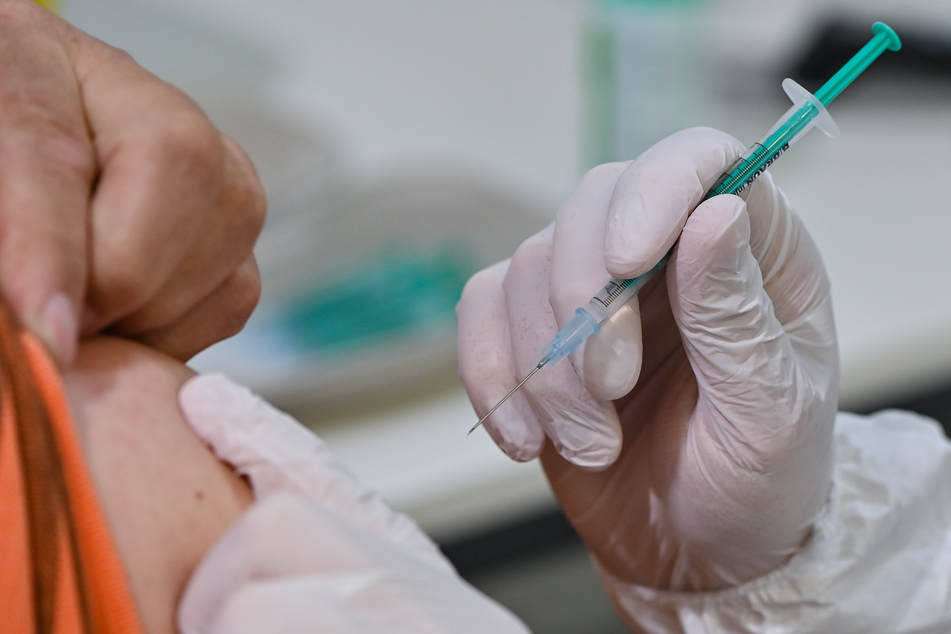 Die Impfungen gegen das Coronavirus nehmen in Deutschland immer mehr an Fahrt auf.
