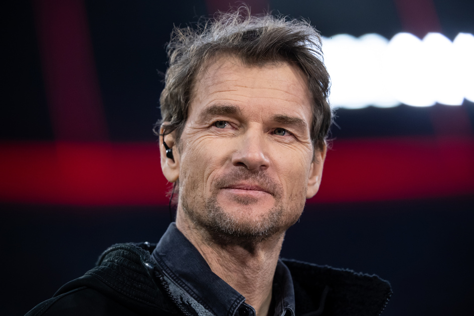 Jens Lehmann (54) heuert für die Heim-EM bei Welt TV an.