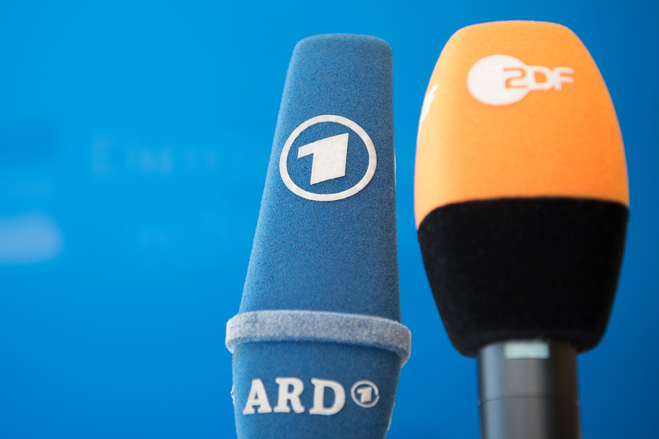 Die Debatte um eine Fusion von ARD und ZDF läuft.