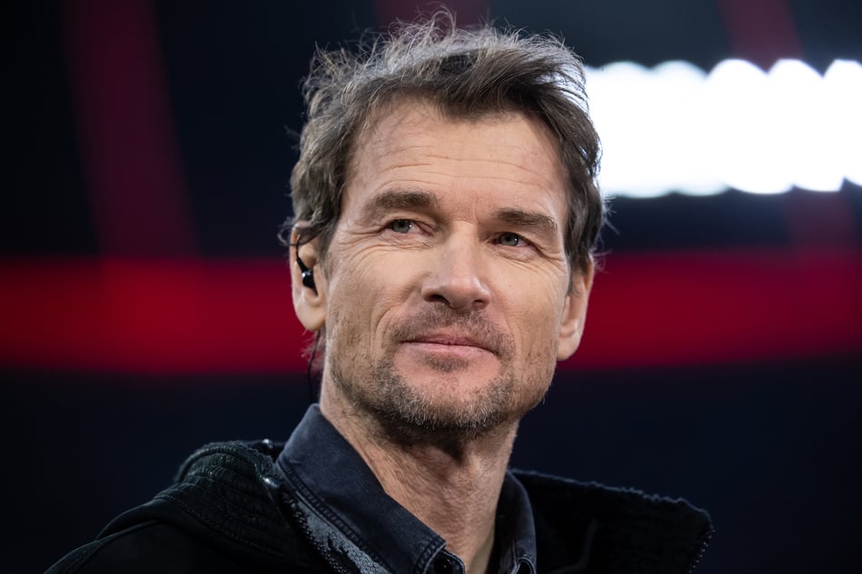 Die Parkhaus-Nummer ist ein weiteres Delikt, was Ex-Nationalkeeper Jens Lehmann (53) vorgeworfen wird.