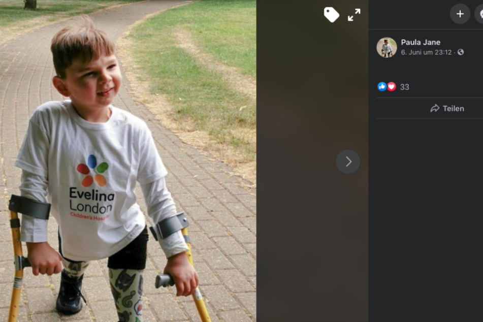 Paul mit Krücken und seinen Prothesen. Was für ein Kämpfer.