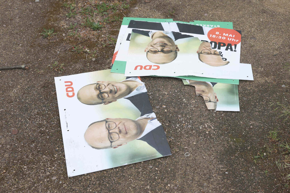 In Dresden-Striesen wurden Wahlplakate der CDU, ...