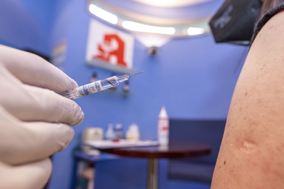 Influenza-Welle im Anmarsch: Hausärzte beklagen Engpass bei Grippe-Impfstoff