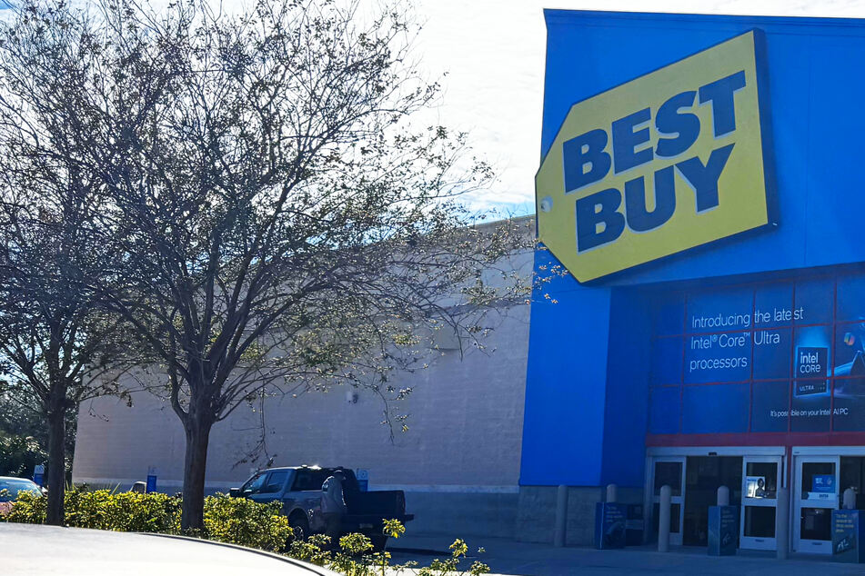 Find out how you can save $300 by going to Best Buy on Thursday, May 15