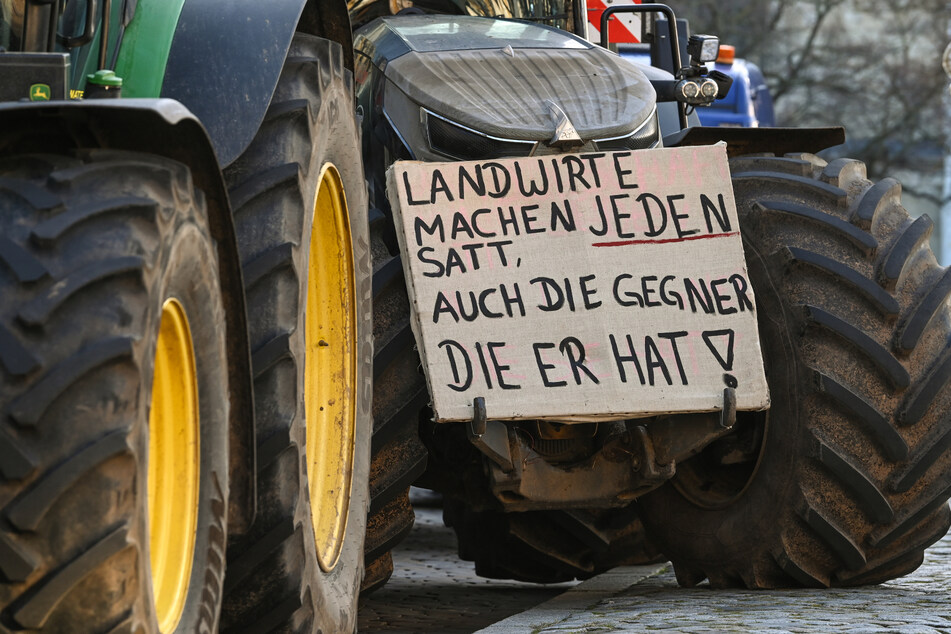 Autofahrer müssen am Mittwoch aufgrund der Bauernproteste wieder mit zahlreichen Staus rechnen.