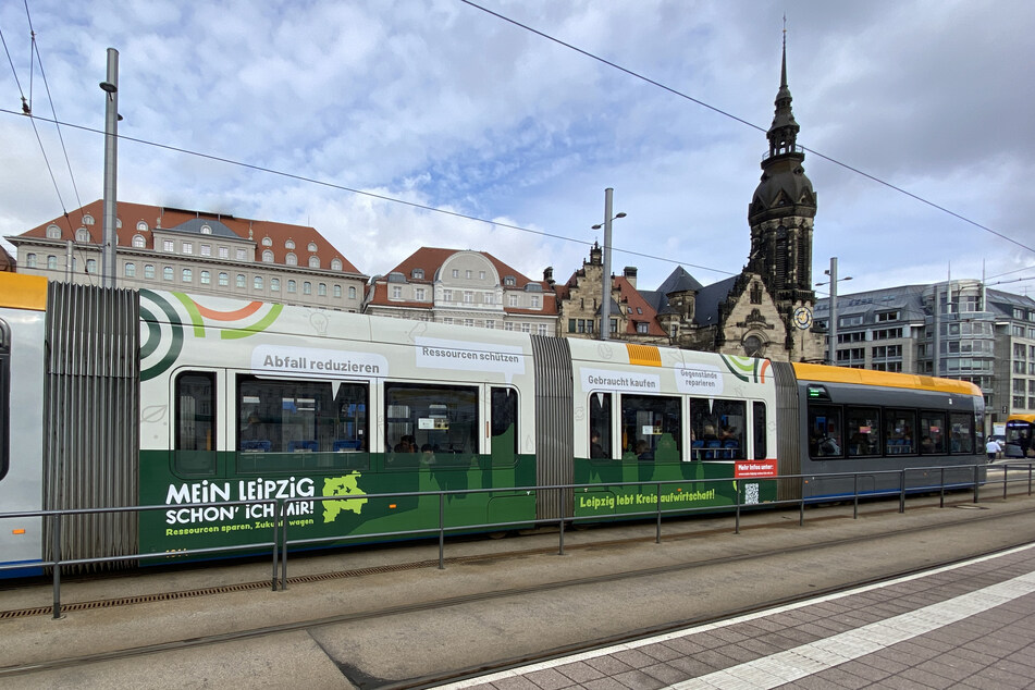 Die "Zero Waste"-Straßenbahn rollt ab sofort durch Leipzig.