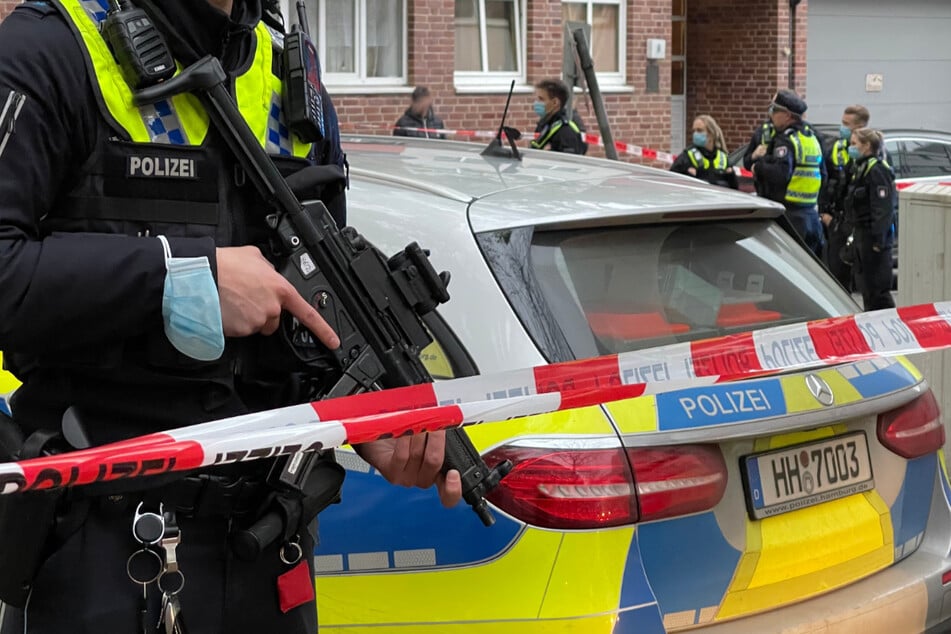 Schüsse in Hamburg! Zwei Menschen verletzt, Polizei im Großeinsatz