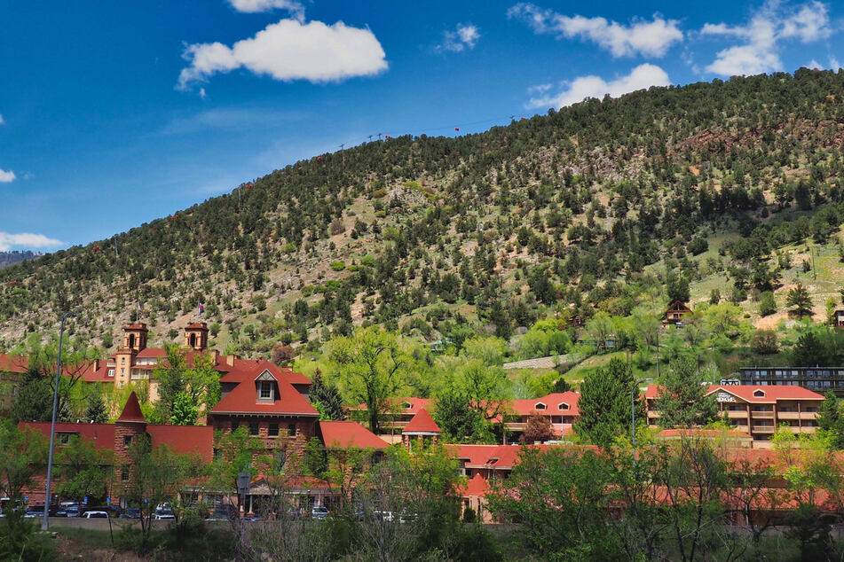 Iron Mountain is the site of the picturesque Glenwood Caverns Adventure Park in Glenwood Springs, Colorado, where a girl was killed in an incident involving the Haunted Mine Drop.