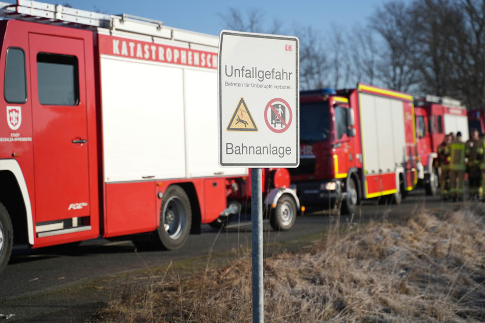 Großes Feuerwehraufgebot an sächsischem Güterbahnhof: Was ist hier los?