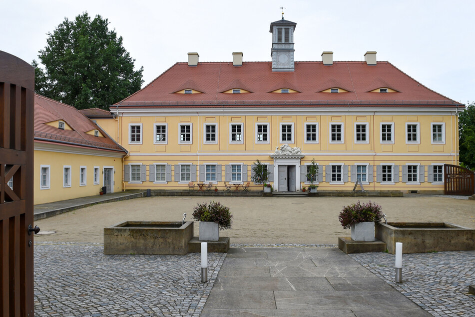 In den Richard-Wagner-Stätten Graupa werden nun Teile des Porzellan-Services ausgestellt.
