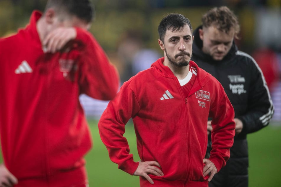 Der Gesichtsausdruck von Josip Juranovic (29, M.) sagt alles nach der herben 0:6-Pleite in Dortmund.