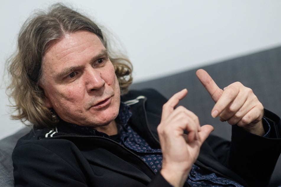 Digitalforensiker Dirk Labudde (59) von der Hochschule Mittweida kritisiert die Strafverfolgung bei Cybercrime hierzulande als ineffektiv.