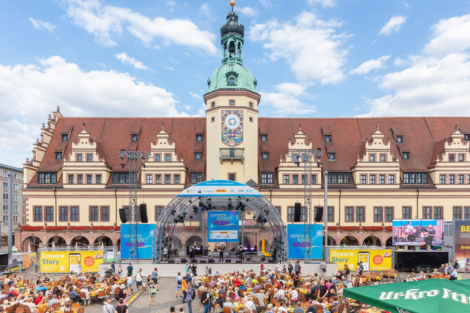 Auf dem Marktplatz wird es ab Freitag zehn Tage lang musikalisch: Die "Leipziger Markt Musik" beginnt.