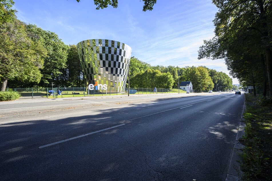 Hier soll die nächste Etappe des Chemnitzer Modells entlangführen: die Leipziger Straße auf Höhe des eins-Wasserturms.