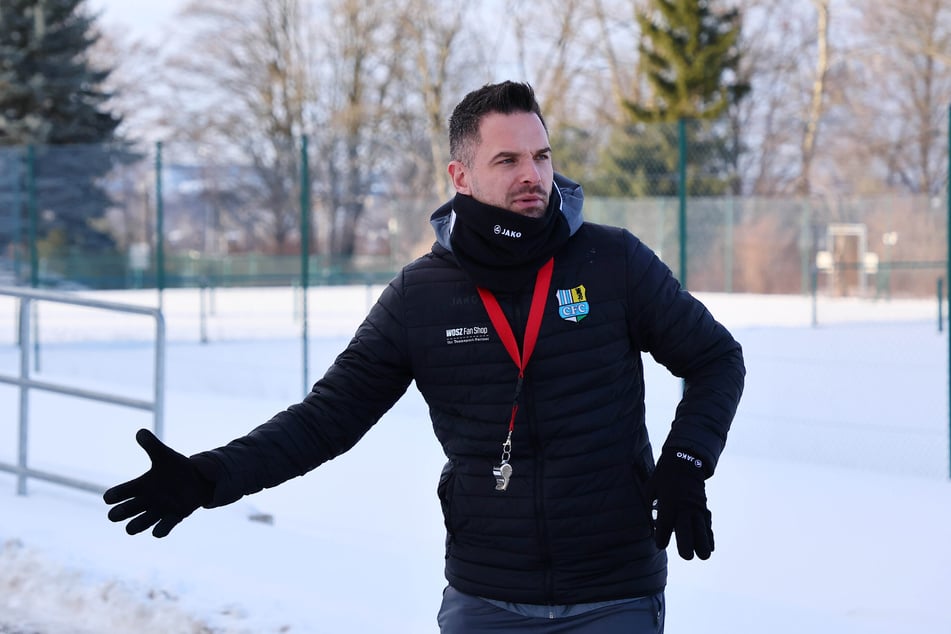 CFC-Coach Benjamin Duda bereitet seine Jungs auf den Punktspielstart vor.