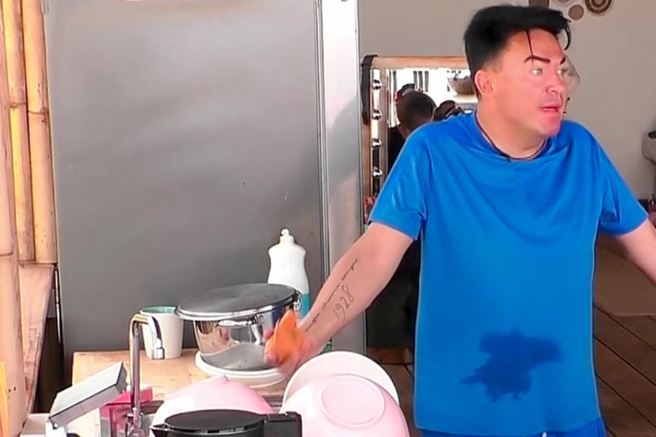 Kampf der Realitystars: Mangiapane kocht über: "Ihr seid Schweine, Schl*mpe bleibt Schl*mpe!"