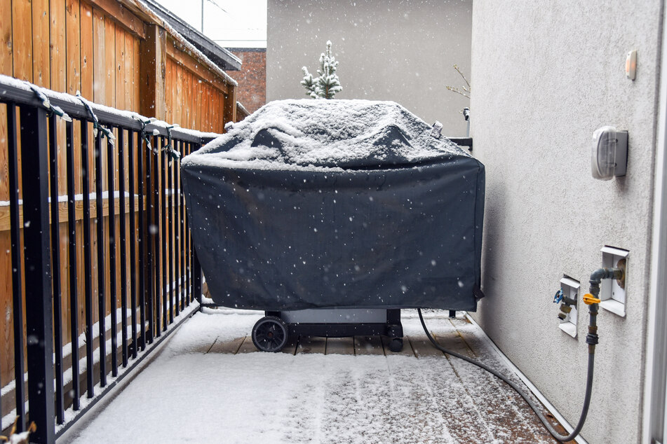 Dein Balkon muss winterfest gemacht werden.