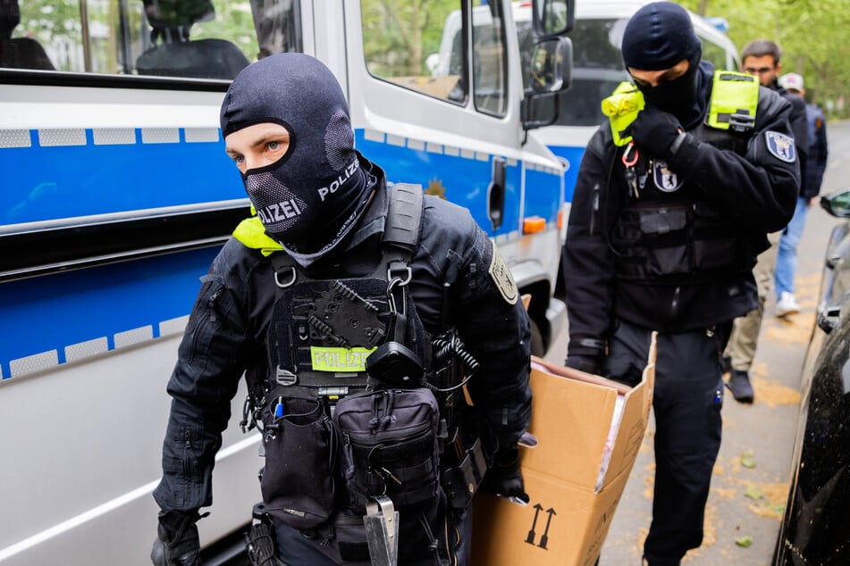 Razzia in Berlin: Jetzt geht's den Steuersündern an den Kragen