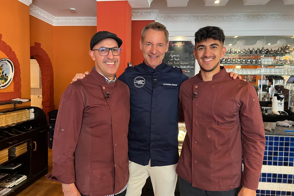 Im "Casablanca" ist kochen Familiensache: Papa Raduan (v.l.), Profikoch Christian Henze (56) und Amin Miladi (22).