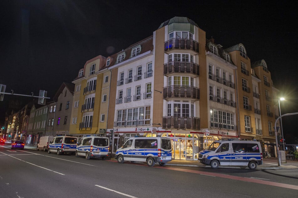 Die Polizei war mit einem größeren Aufgebot vor Ort.