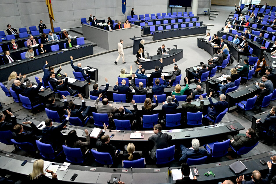 Am heutigen Freitag wurde im Bundestag für eine Reform des Namensrechts gestimmt.