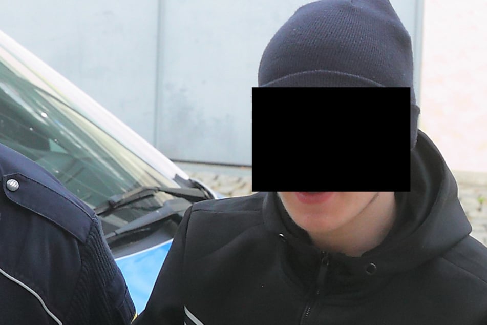Lukas P. (19) überfiel im Januar drei Geschäfte.