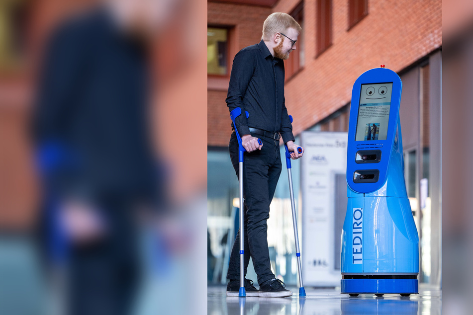 Von Sachsen erfunden: Jetzt macht der Therapie-Roboter den Patienten Beine