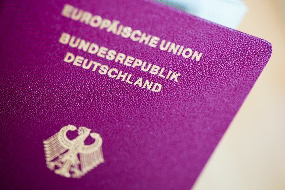 Ein deutscher Reisepass.