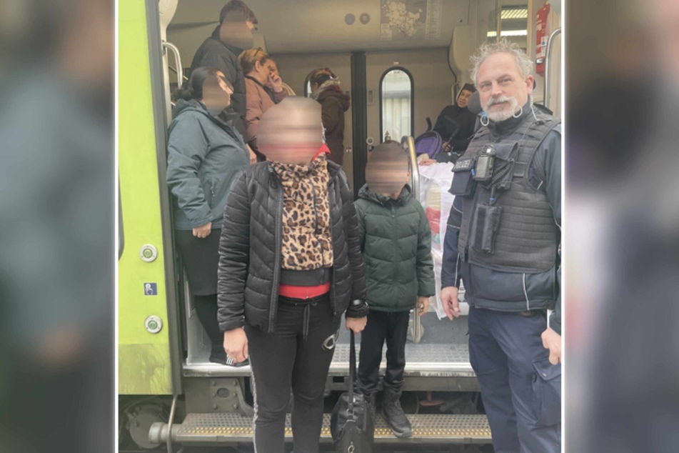 Zehnjähriger im Eurocity vergessen: Polizei sucht Mutter in Zügen