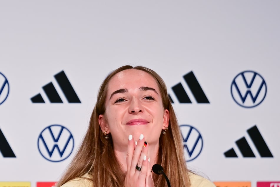 Sophia Kleinherne und Co. dürfen sich vor dem Halbfinale über eine Botschaft von Wolfgang Petry freuen.