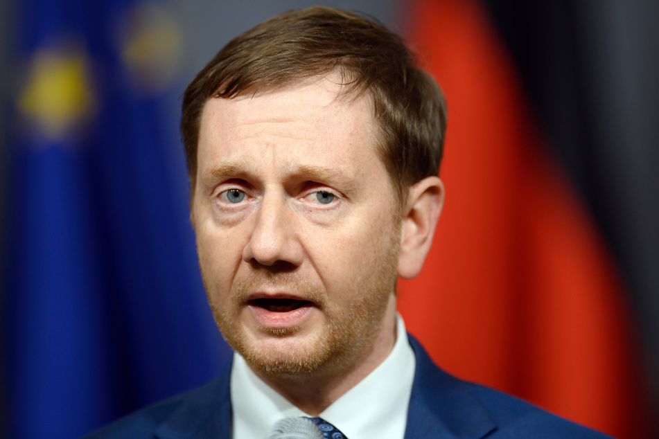 Michael Kretschmer (45, CDU) spricht sich für strengere Regeln aus.