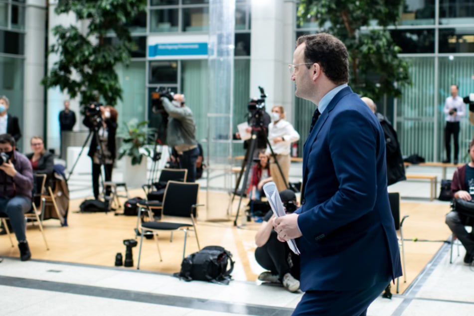 Bundesgesundheitsminister Jens Spahn (39, CDU).