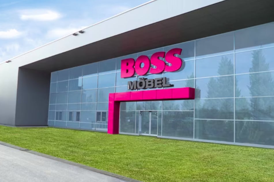 SB-Möbel Boss in Paunsdorf