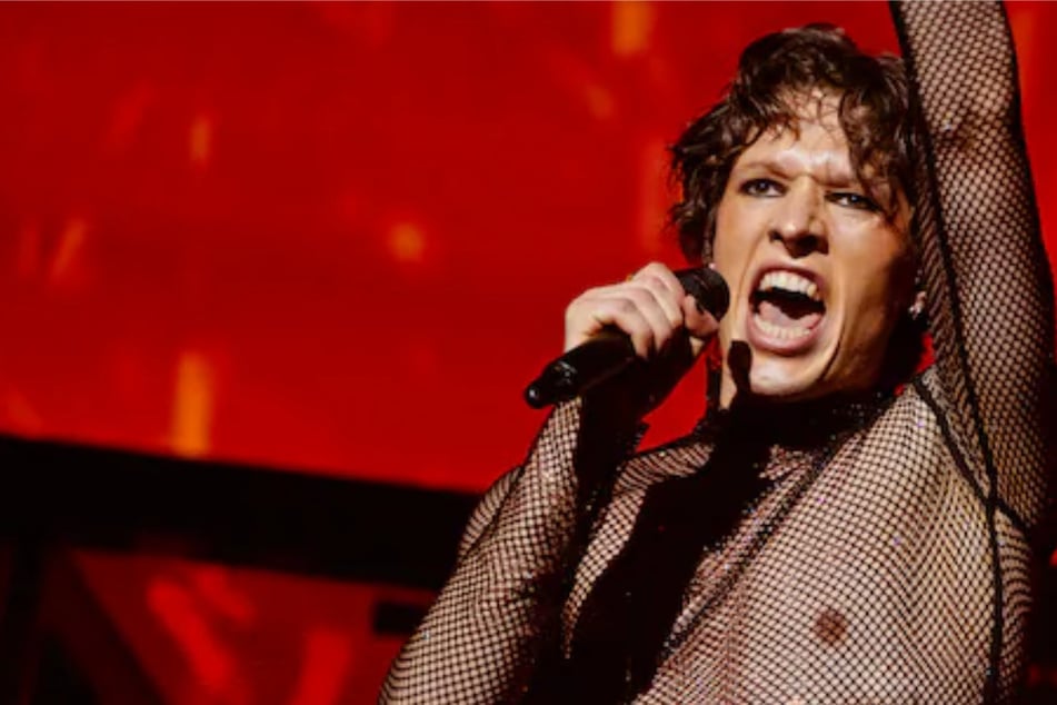 Ein bisschen Ariana Grande, ein bisschen Loreen: Newcomer mausert sich zu Geheimfavorit