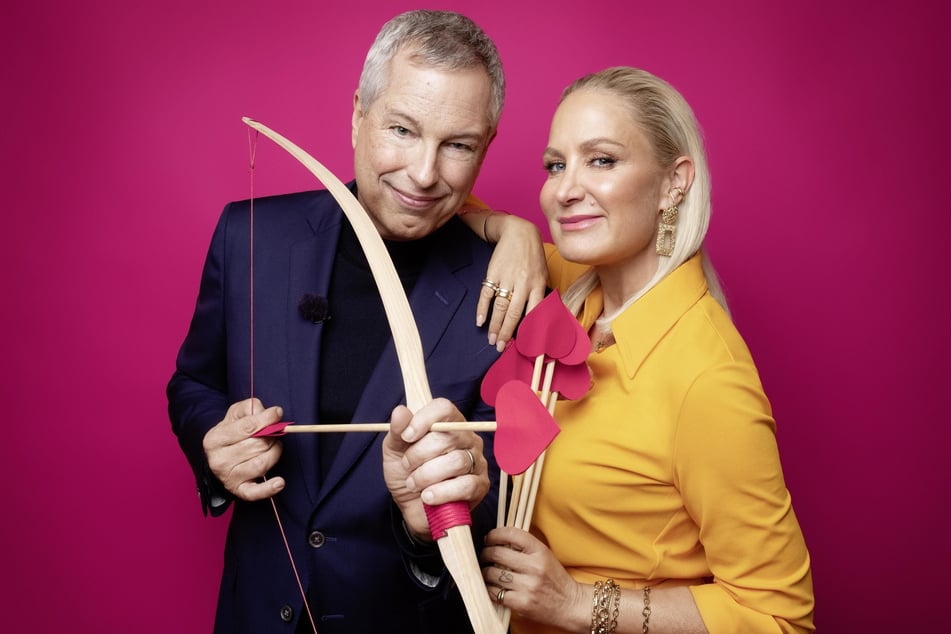 Thomas Hermanns (60) und Janine Kunze (49) wollen Singles bei der Suche nach der Liebe helfen.