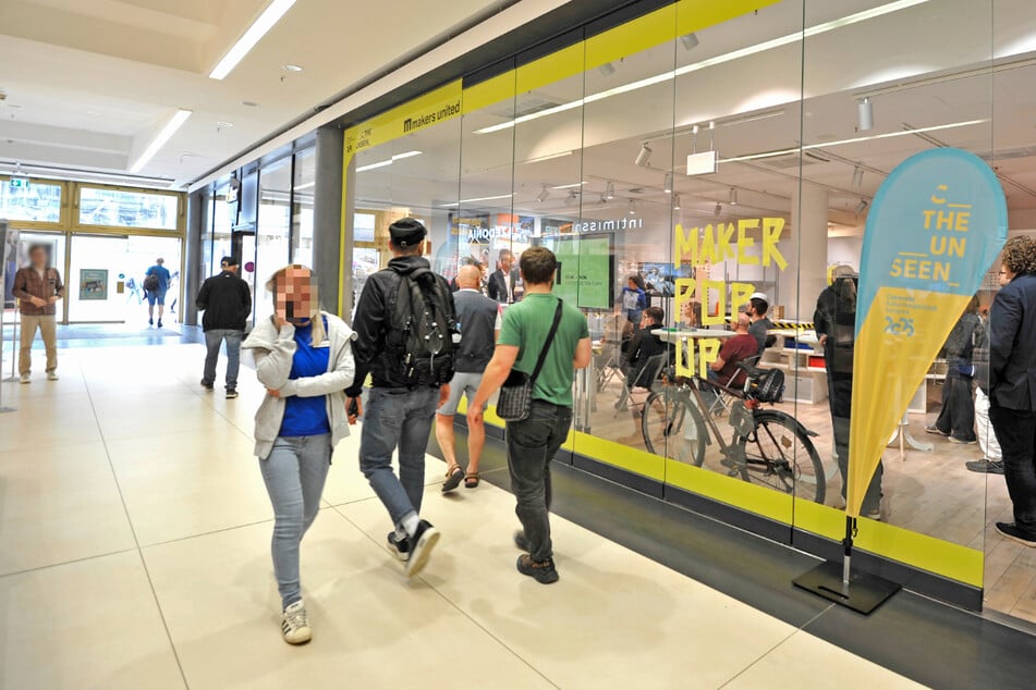 In der Galerie Roter Turm gibt's seit Montag einen neuen Pop-up-Store.
